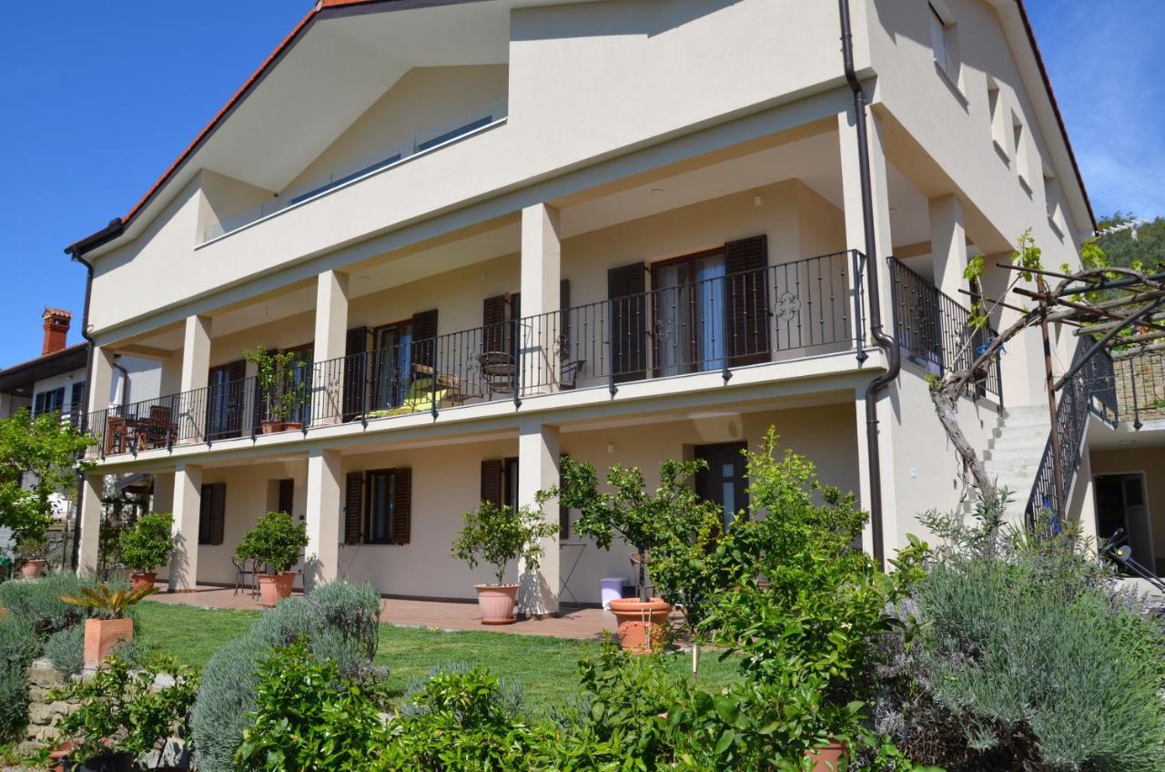 Apartments Ostanek 2 Portorož Exteriör bild